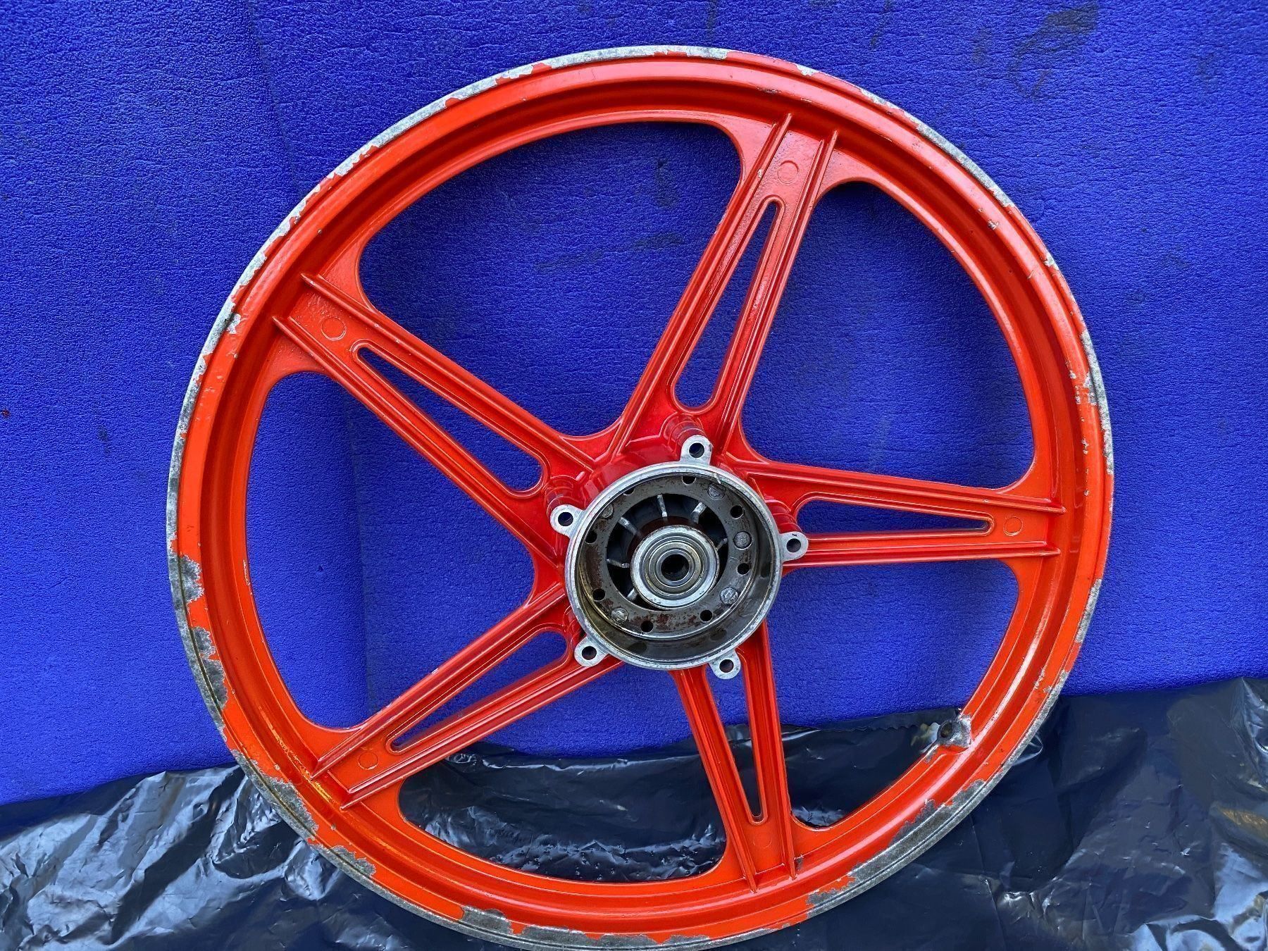 Felgen: Mofa Peugeot roue arrière – Gebraucht aus Vevey von Chupita-met 8