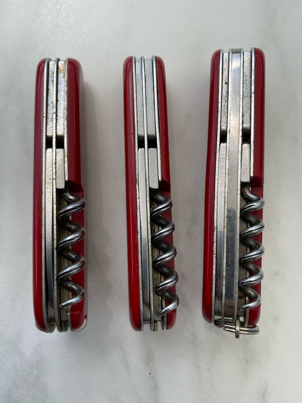 Victorinox Taschenmesser: 3x Original Victorinox Sackmesser – Gebraucht aus Walkringen von Levisticum 2
