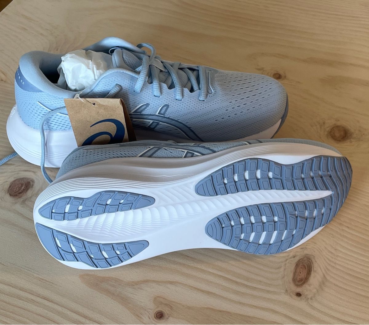 Asics Chaussures femmes: Rennschuh – Neuf avec emballage d'origine à S-chanf par ste_qy7r 2