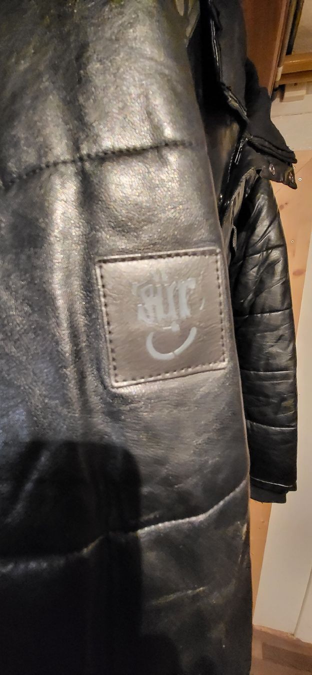 Jacken: Winterjacke – Gebraucht aus Konolfingen von Bio-suisse 1