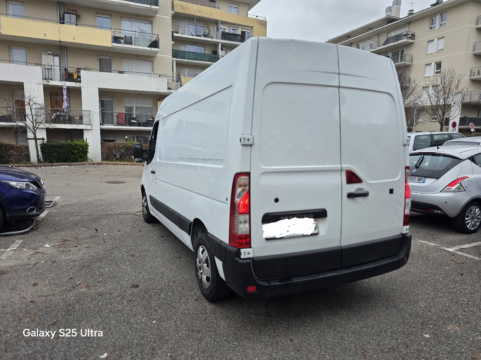 Renault Veicoli commerciali: Fourgon utilitaire Renault Master blanc bon état – Usato da Vallorbe venduto da Sabanienergie25 2