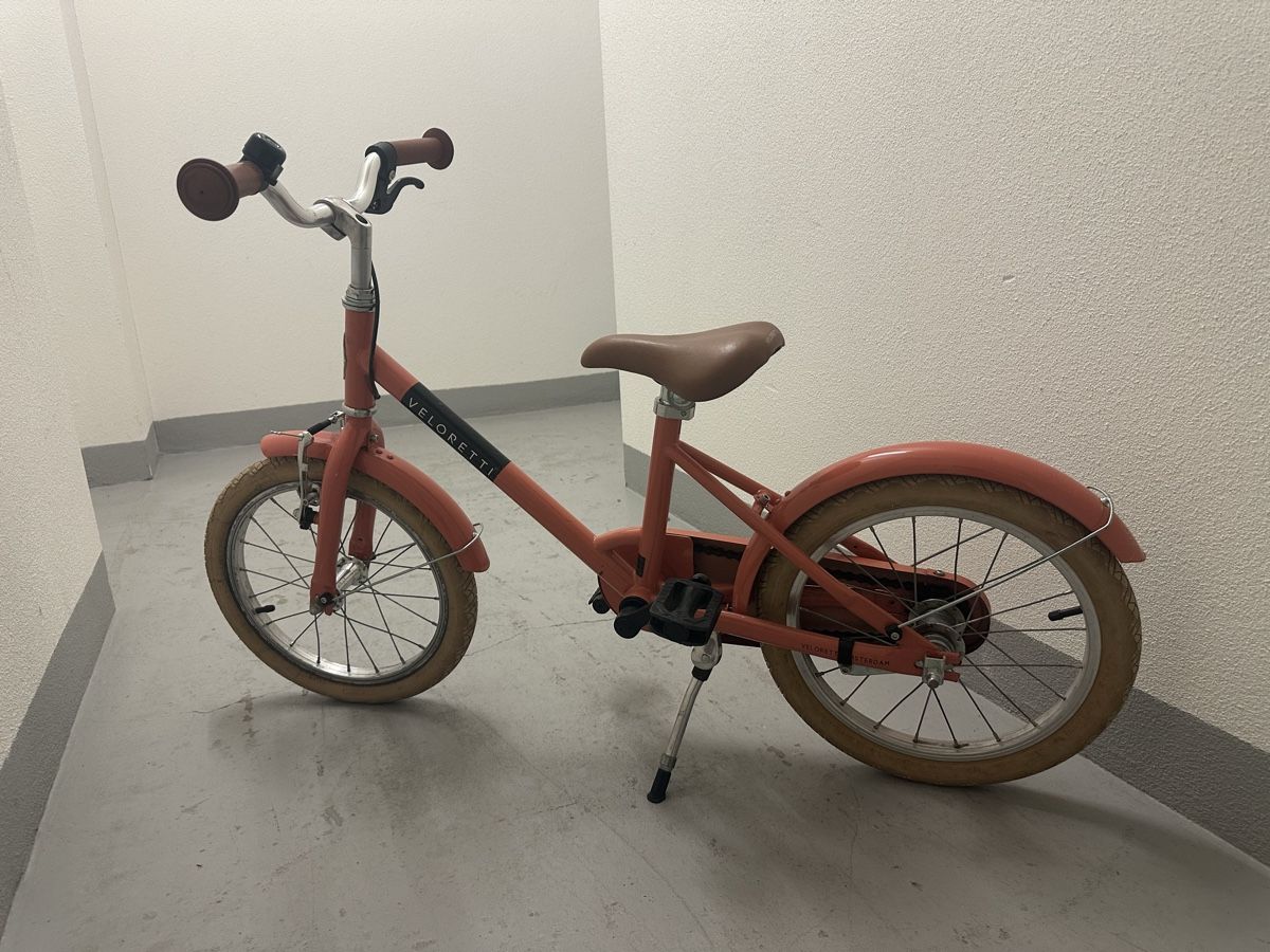 Velos: Veloretti Kinderfahrrad 16 Zoll, Korallrot, top Zustand! – Gebraucht aus Hünenberg See von misterblee 1