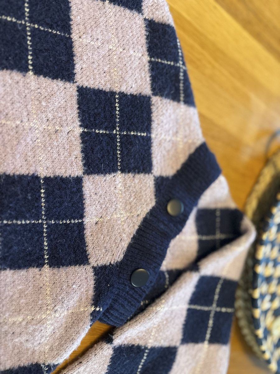 Bershka Pullover & Sweatshirts: Pull Bershka taille S – Gebraucht aus Attalens von Skorpionica 3