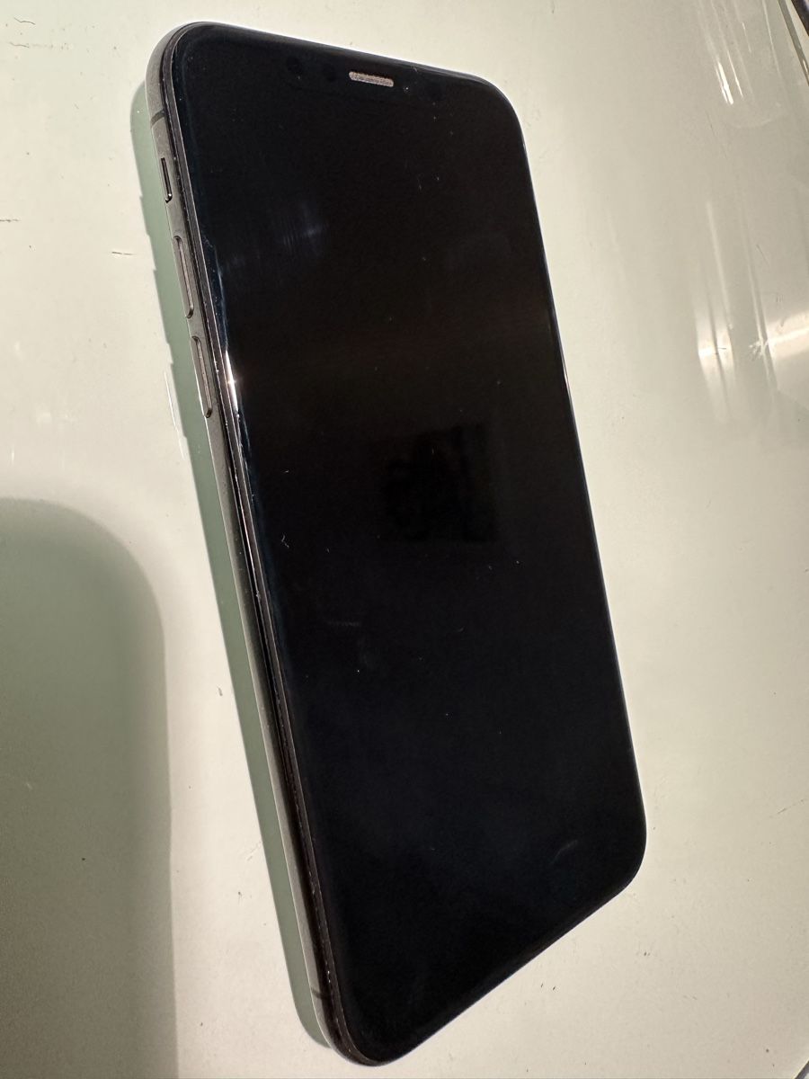 Apple Portables: iPhone XS 512GB  – D'occasion à Horn par eykiriku 2