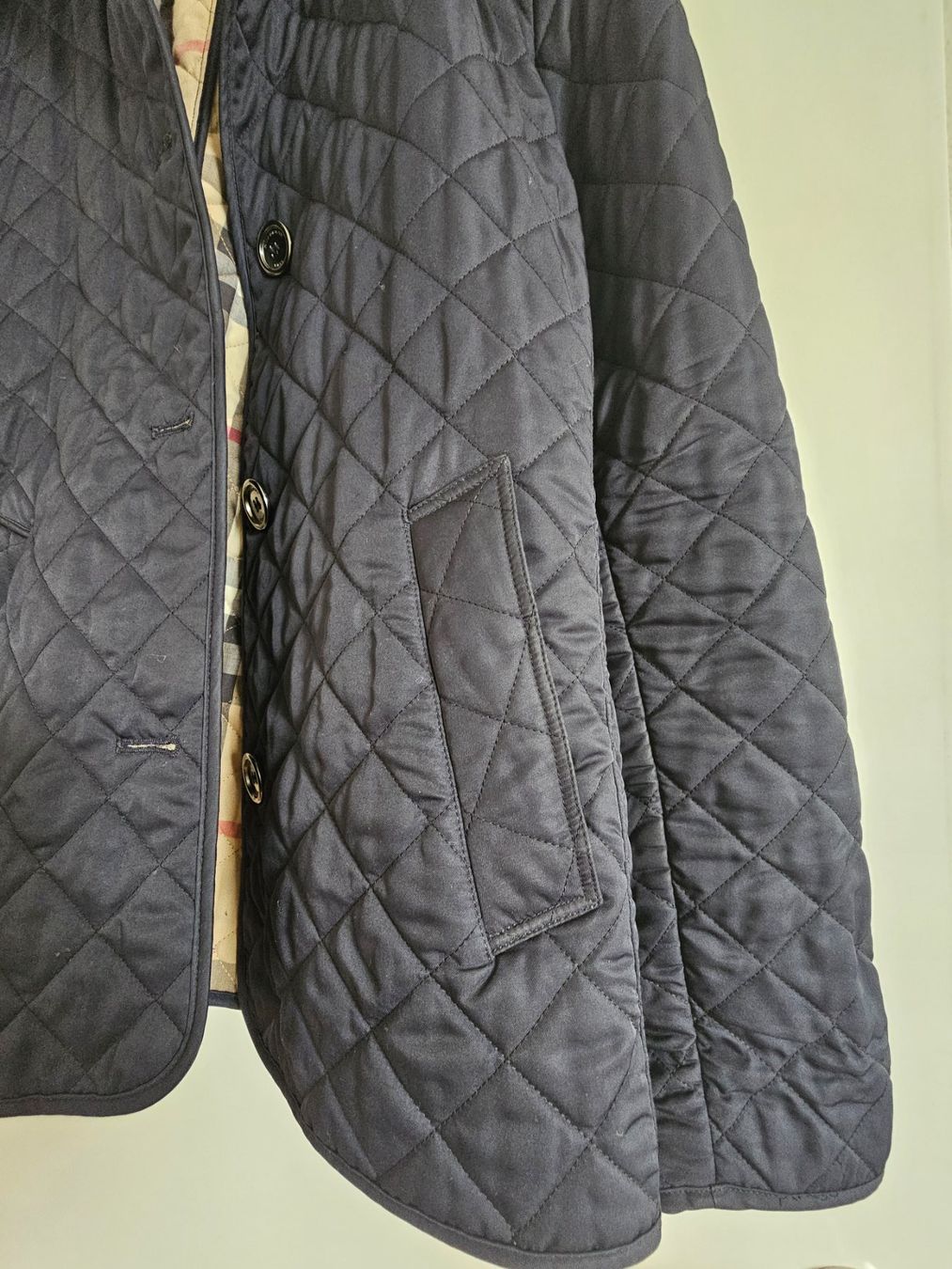 Jacken: Damen Steppjacke Burberry – Gebraucht aus Zürich von Luxury79 1