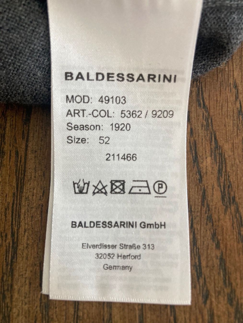 Maglioni & Felpe: Baldessarini V-Neck Pullover - grau – Nuovo (secondo la descrizione) da Birrwil venduto da Bruce1968 2