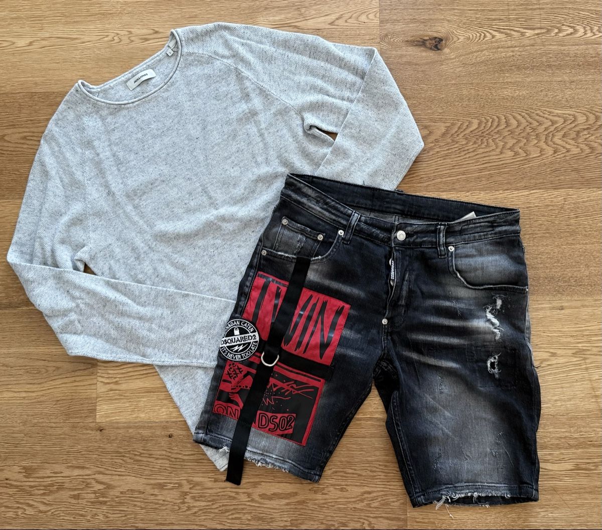Dsquared2 Jeans: Dsquared2 Jeans Shorts 50 Jack & Jones Sweater  – D'occasion à Boswil par hey.itsme
