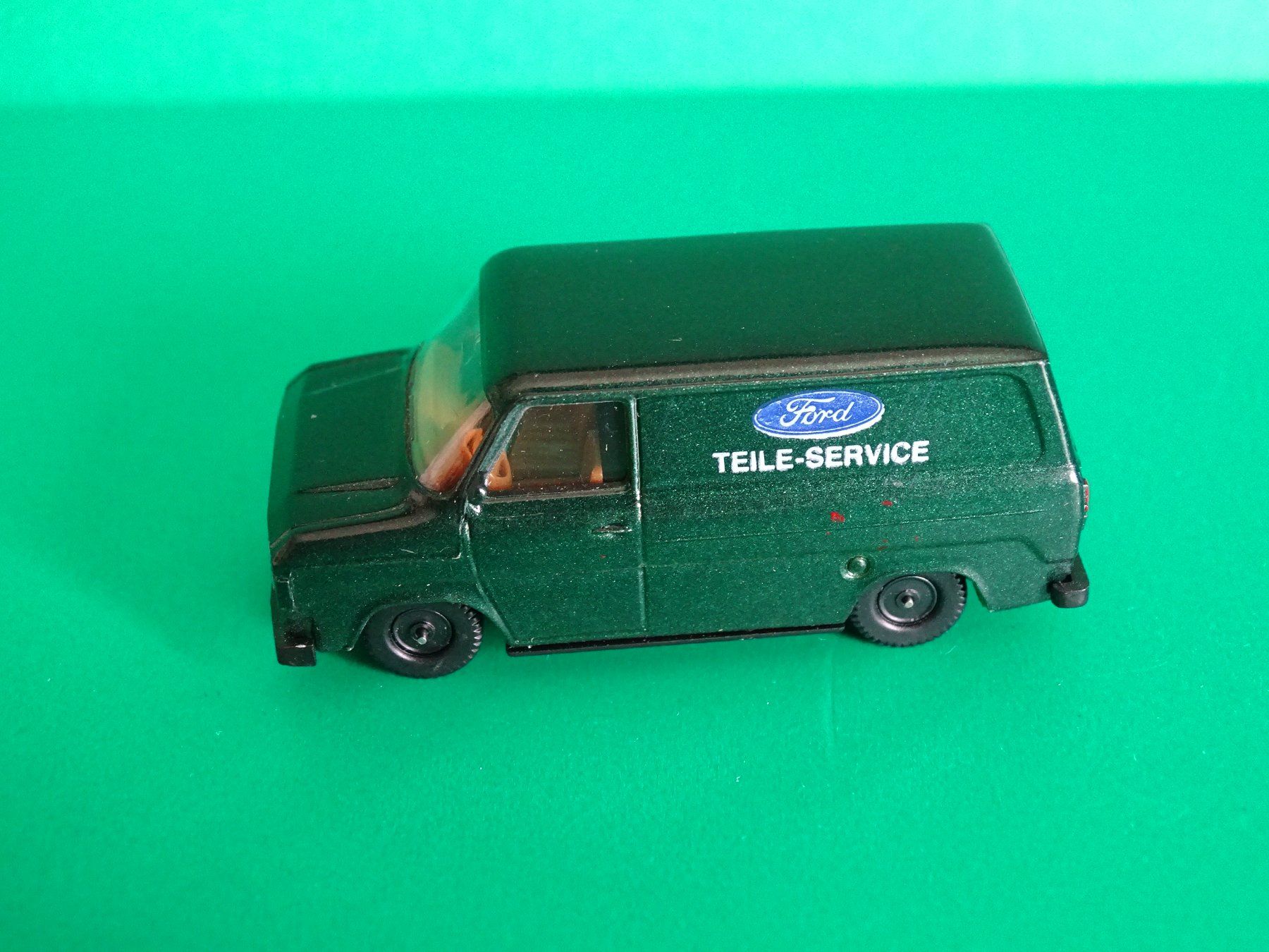 Herpa Modellini d'auto: Ford Transit von Herpa 1/87 – Usato da Bretzwil venduto da Meex 1