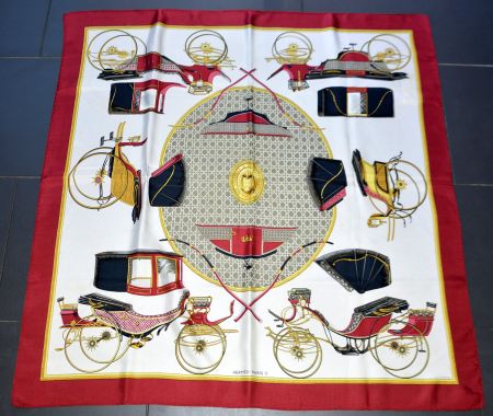 Seidenschal  Hermès Transformation Cars foulard en soie