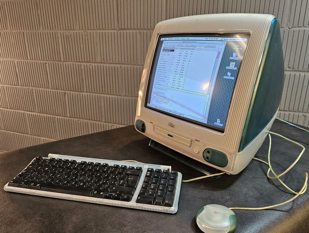 iMac 1998 Macintosh Apple Computer Running Mac OS D1-8.5. | Kaufen auf ...