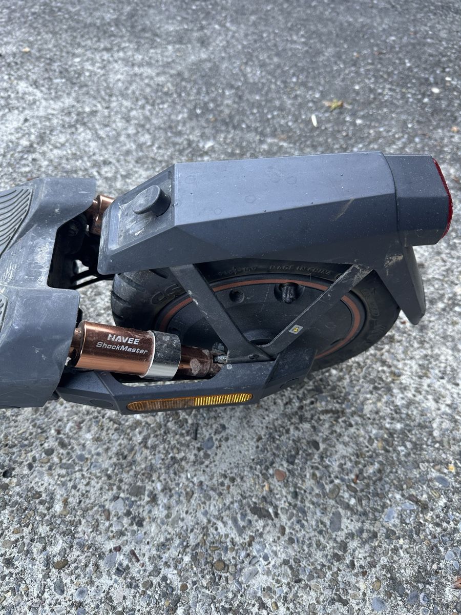 Scooters: Electro Trottinett ab 1.- – Défectueux à Bronschhofen par -BeeN- 8