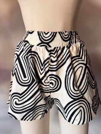 TRIUMPH, Strand-Shorts BEACH MyWear, Gr. 42, Weiss/Schwarz