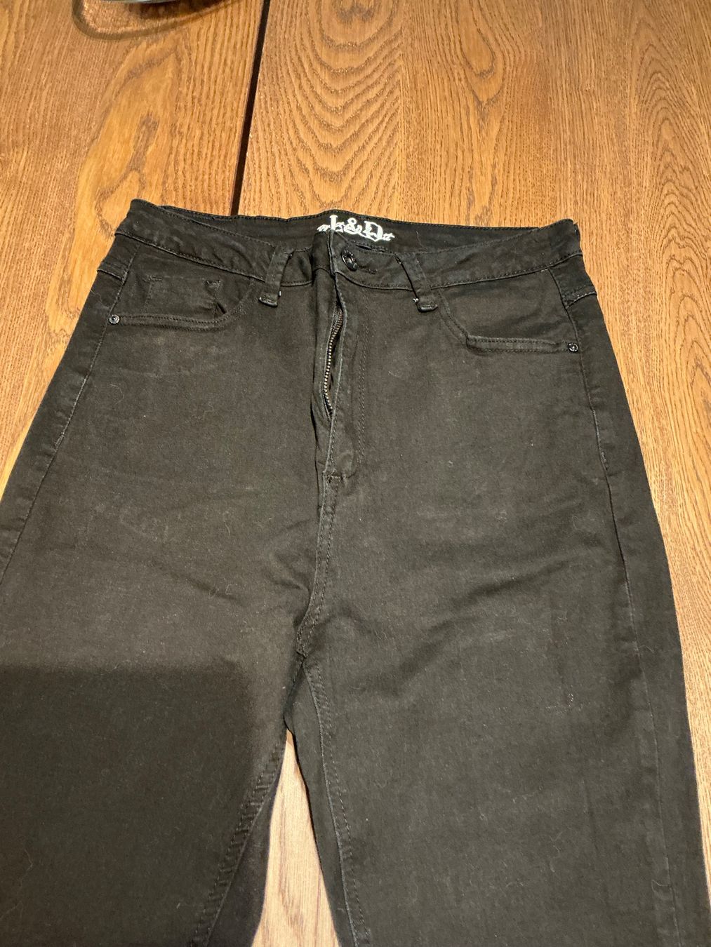 Jeans: Schwarze Damen Jeans – Usato da Würenlos venduto da Tina48 1