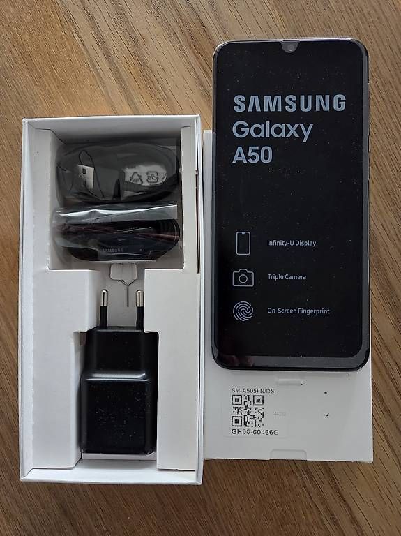 Telefoni cellulari / Smartphones: Samsung A50 NEU – Usato da Münchenbuchsee venduto da Sape1 2