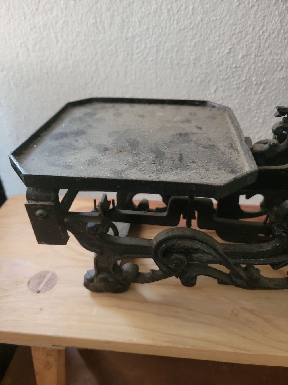 Waagen und Gewichte: Waage antik – Gebraucht aus Sils im Domleschg von platin01 1