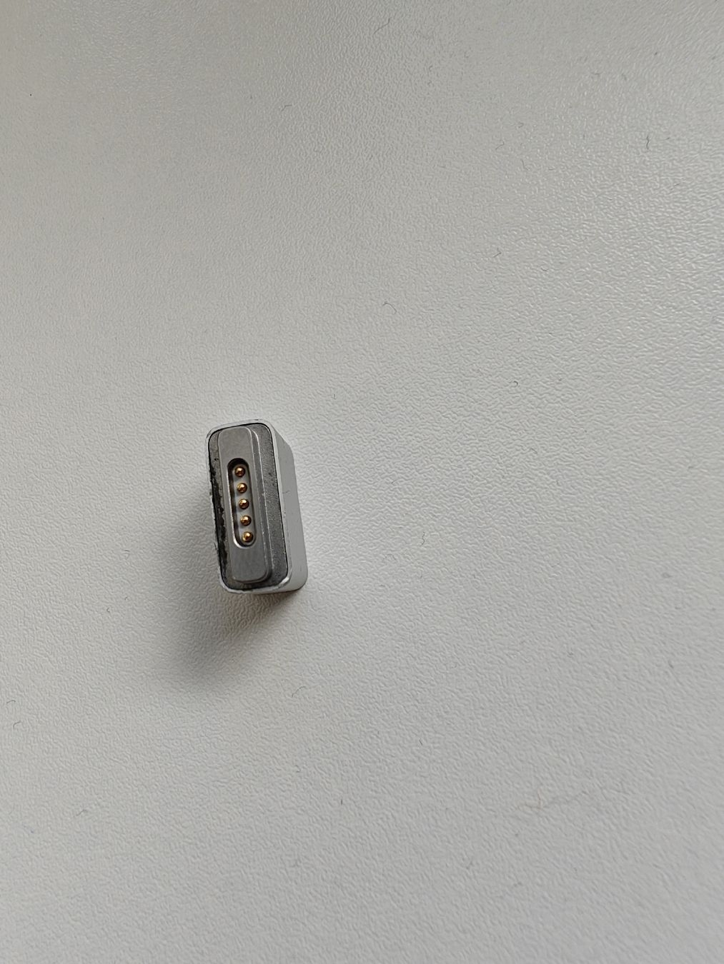 Apple Unità & Adattatore: Apple Adapter Magsafe 1 auf 2 – Usato da Ermatingen venduto da ans_m6lj