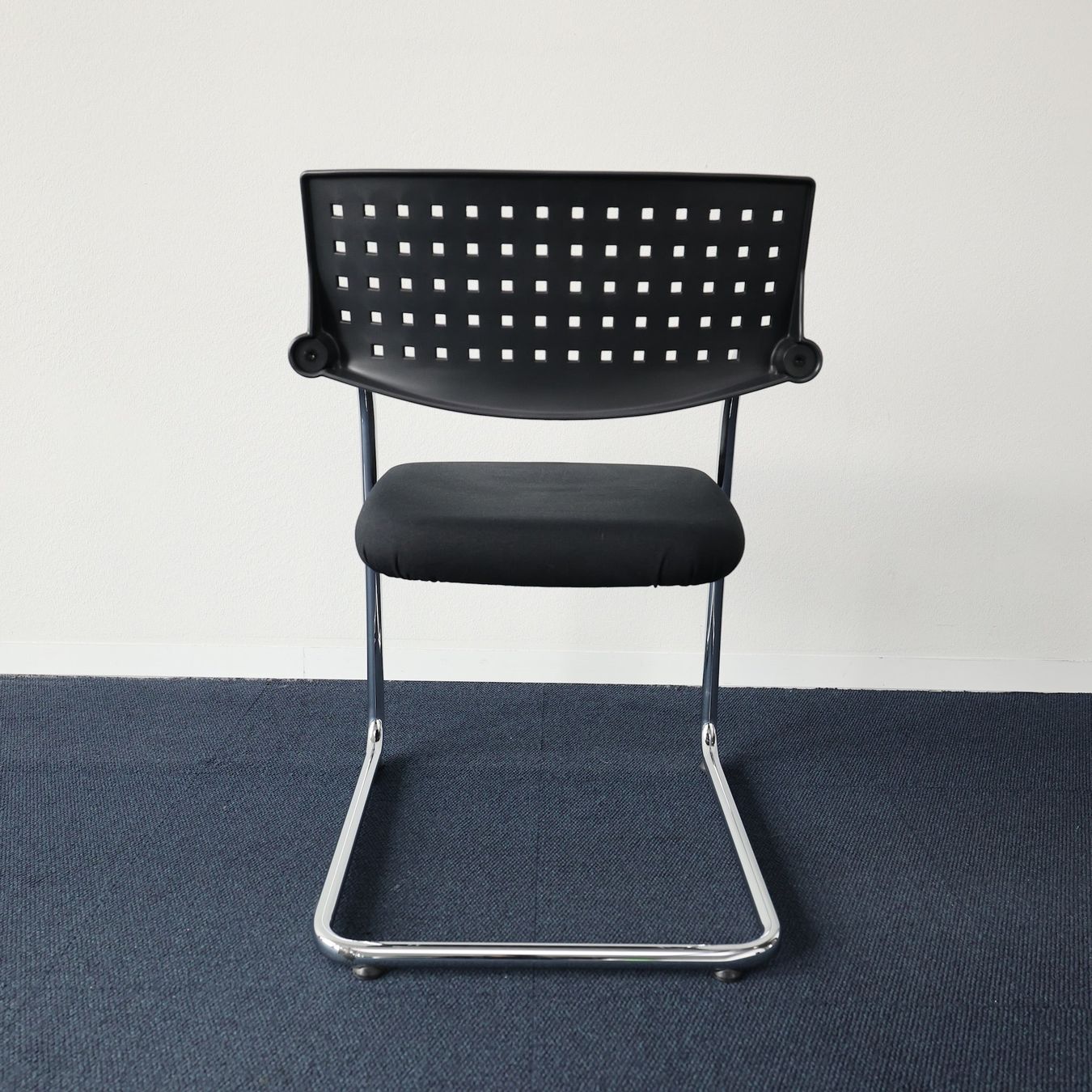 Vitra Chaises: Vitra Vis a Vis Freischwinger – D'occasion à Affoltern am Albis par Zapro 2