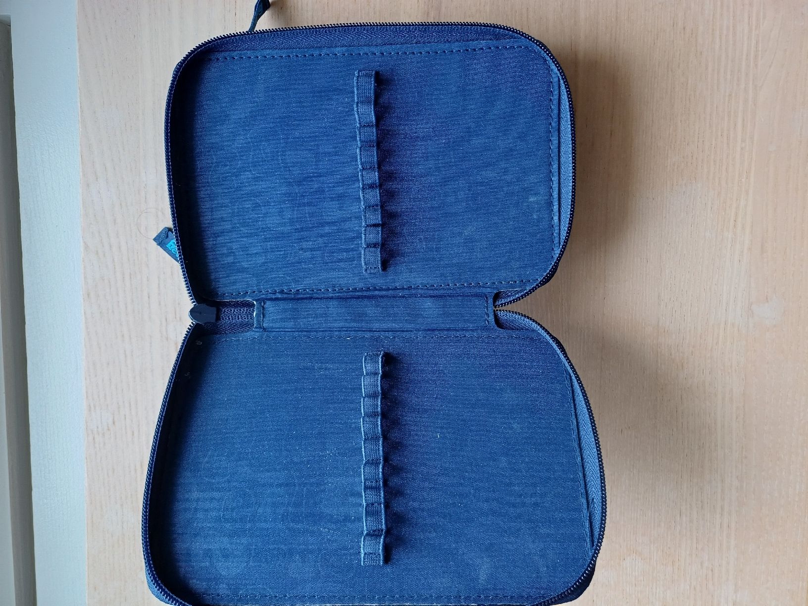 Ergobag Schüler-Etuis: Ergobag dreistöckiges Etui – Gebraucht aus Kollbrunn von mitglied2007 4