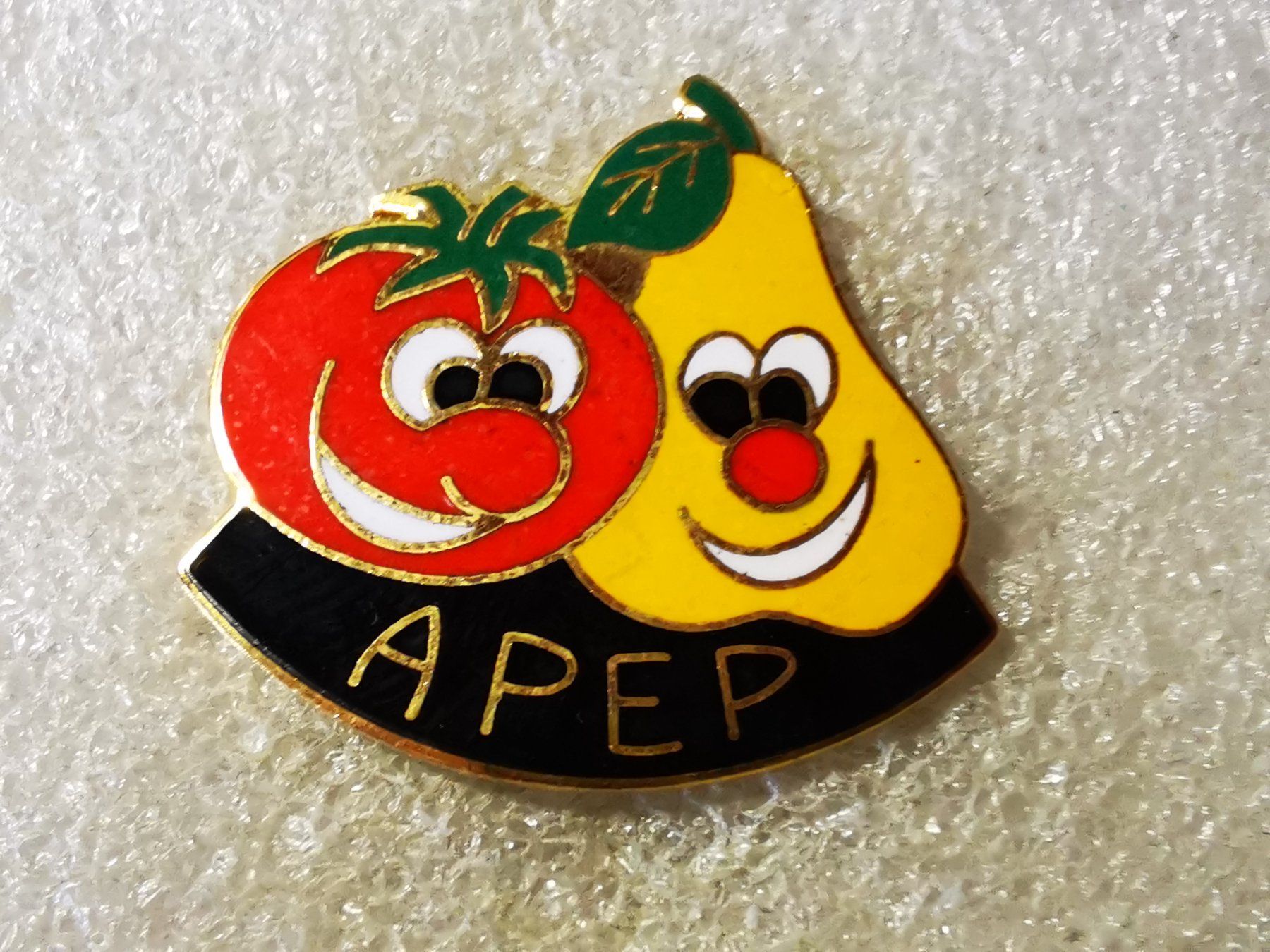 Placchette & Badge: Ansteckpin 195: APEP – Usato da Oppligen venduto da Pin-Fall-Shop