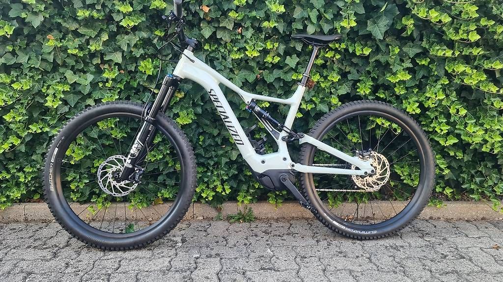 Specialized Vélos: Neues SPECIALIZED Turbo Levo Comp 700wh – D'occasion à Ruswil par Hasi1982