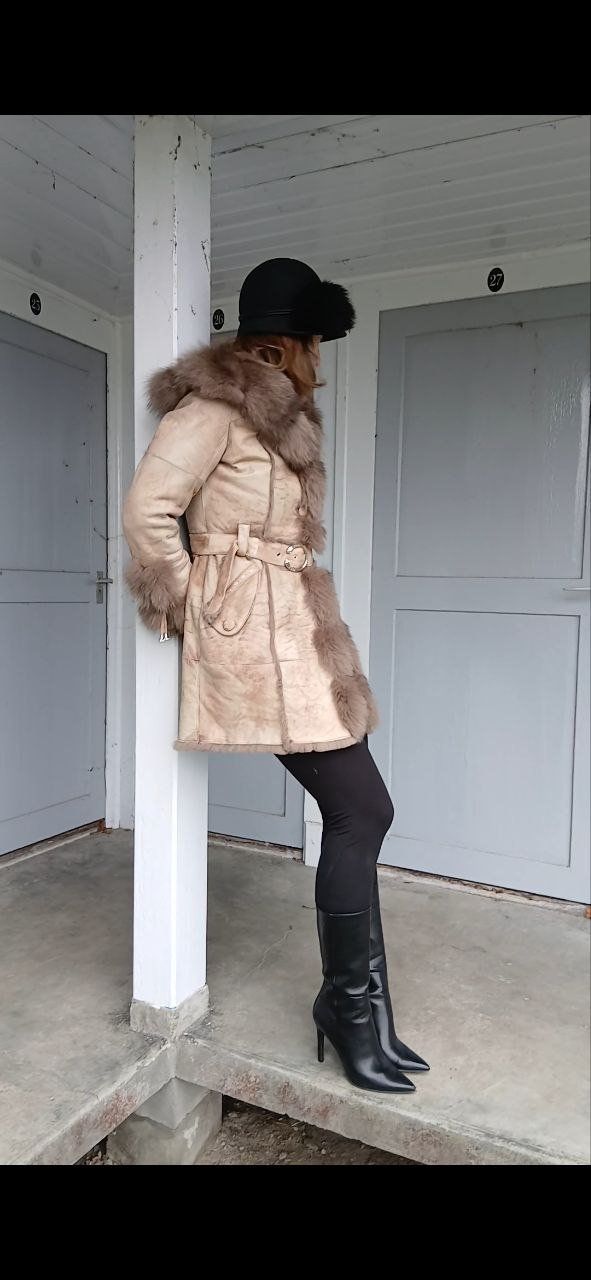 Cappotti: Manteau fourrure – Nuovo (secondo la descrizione) da Faoug venduto da PetitLuxe 6