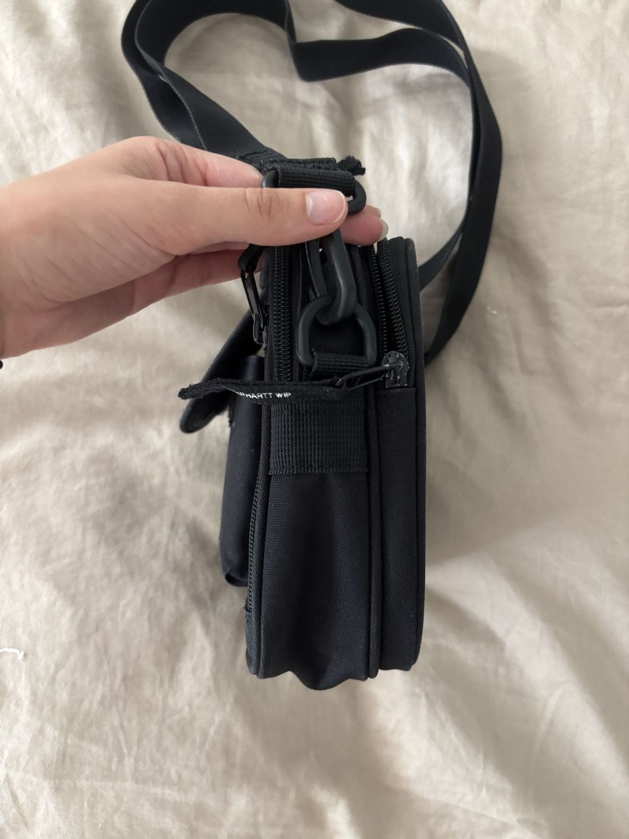 Carhartt Borse: Carhartt Tasche  – Usato da Schliern b. Köniz venduto da A111829 2