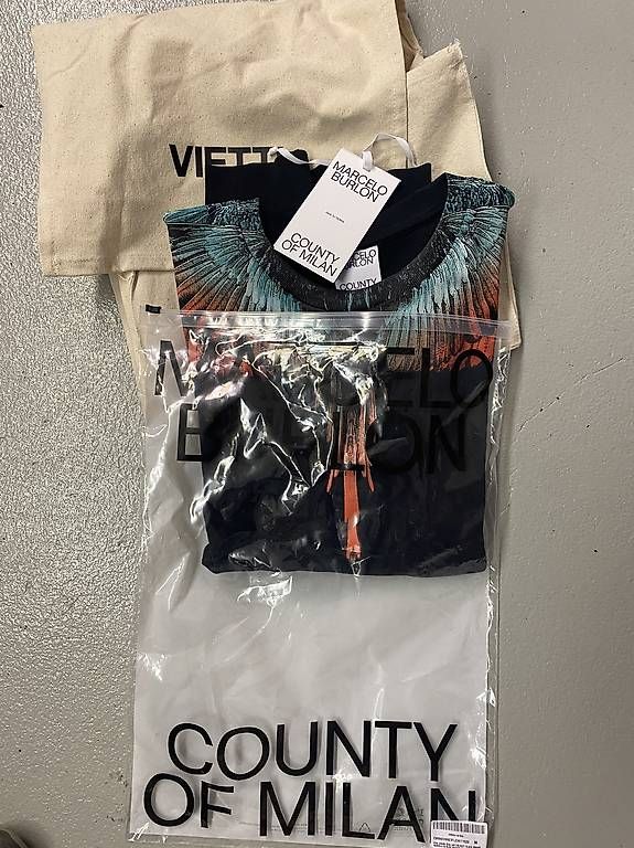Marcelo burlon Maglioni & Felpe: Marcello Burlon Pulli Sweatshirt M – Nuovo e nell'imballaggio originale da Schleinikon venduto da kar_8ww7 1