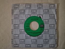 Cliff Richard Single – We Don't Talk Anymore