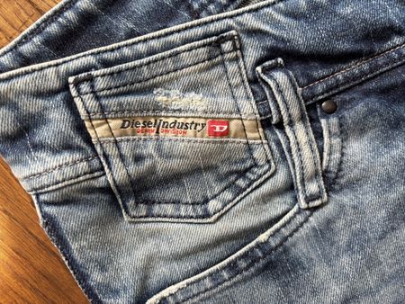 Diesel Jeans, cooler Look, Top Zustand, Grösse 31/34