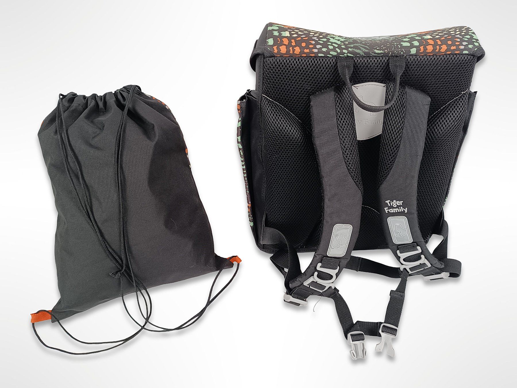Borse & Zaini: TIGER FAMILY Schulrucksack – Usato da Suhr venduto da Restwert_Suhr 4