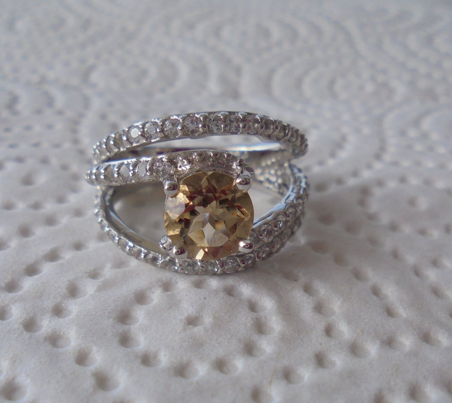 Bagues: Echtschmuck: Silberring 925er Champagner-Quarz 18/56 – Neuf (Voir description) à Zuchwil par maumauchi 2