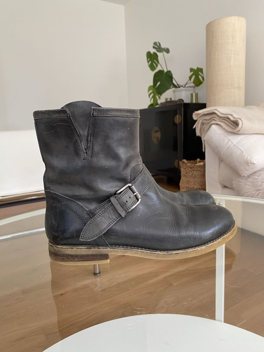 Navyboot Damenschuhe: navyboot boots 37  (  38  ) – Gebraucht aus adliswil von PRELOVED_