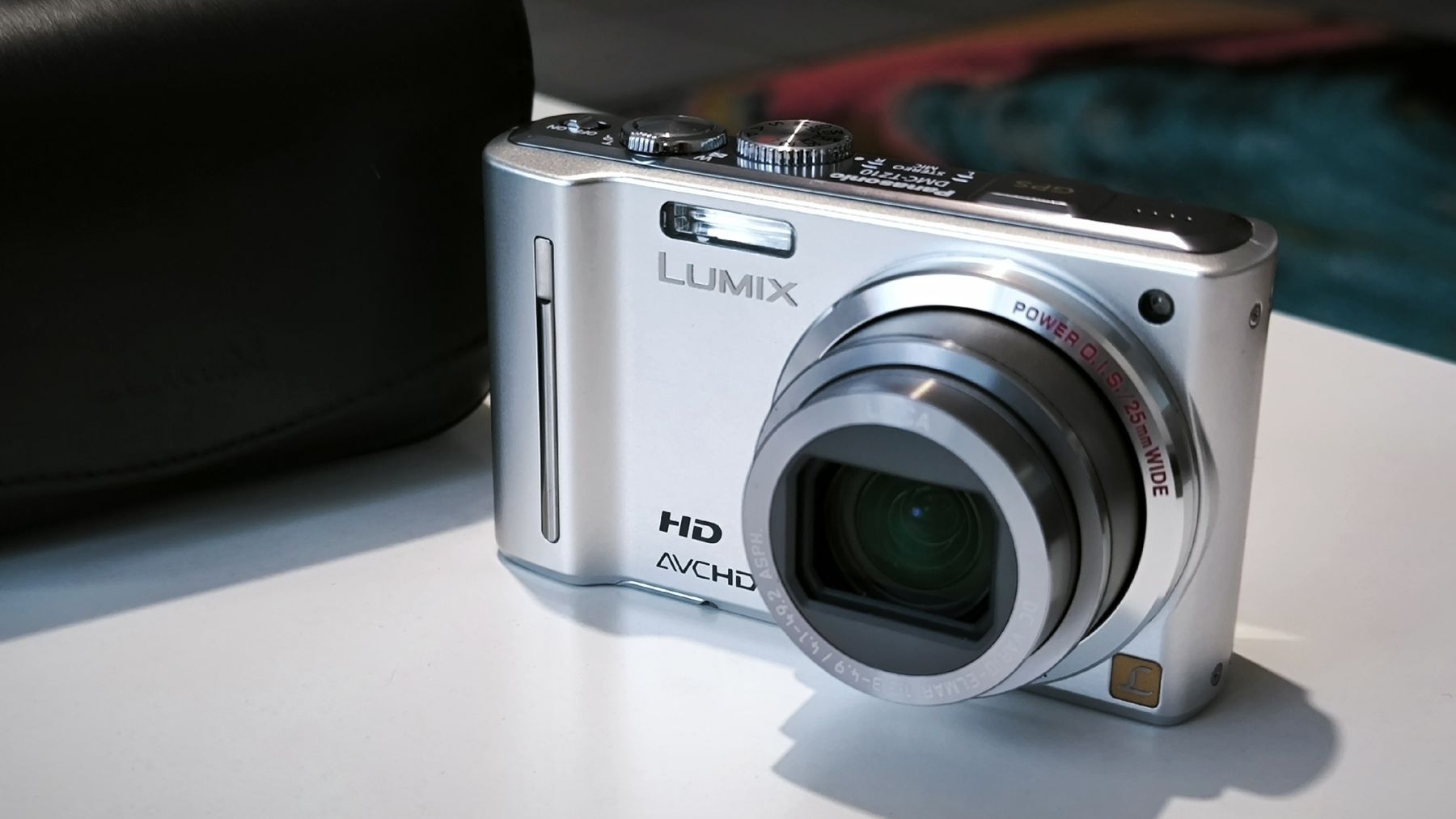 Panasonic Kamera: Panasonic Lumix TZ 10 pack – Gebraucht aus Riaz von vanucaptures 1