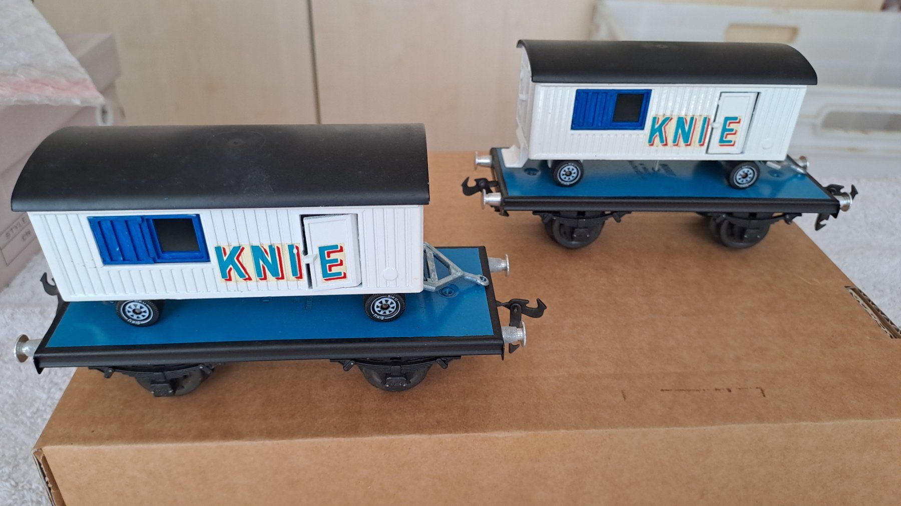 Buco Modellini di ferrovie: Buco 2 Knie Wagen Spur 0/15 – Usato da Winterthur venduto da Riebeli333 2