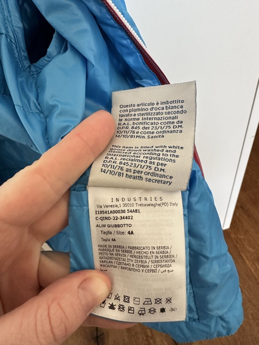 Moncler Jacken & Mäntel: Moncler jacket , size 4 yo – Gebraucht aus Küssnacht am Rigi von hor_dpb7 2