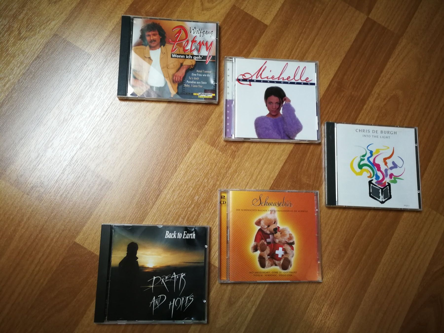 CD: Set mit 5 versch. CD’s – Usato da Birrhard venduto da Pry