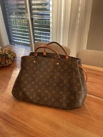 LOUIS VUITTON MONTAIGNE MM MONOGRAM CANVAS