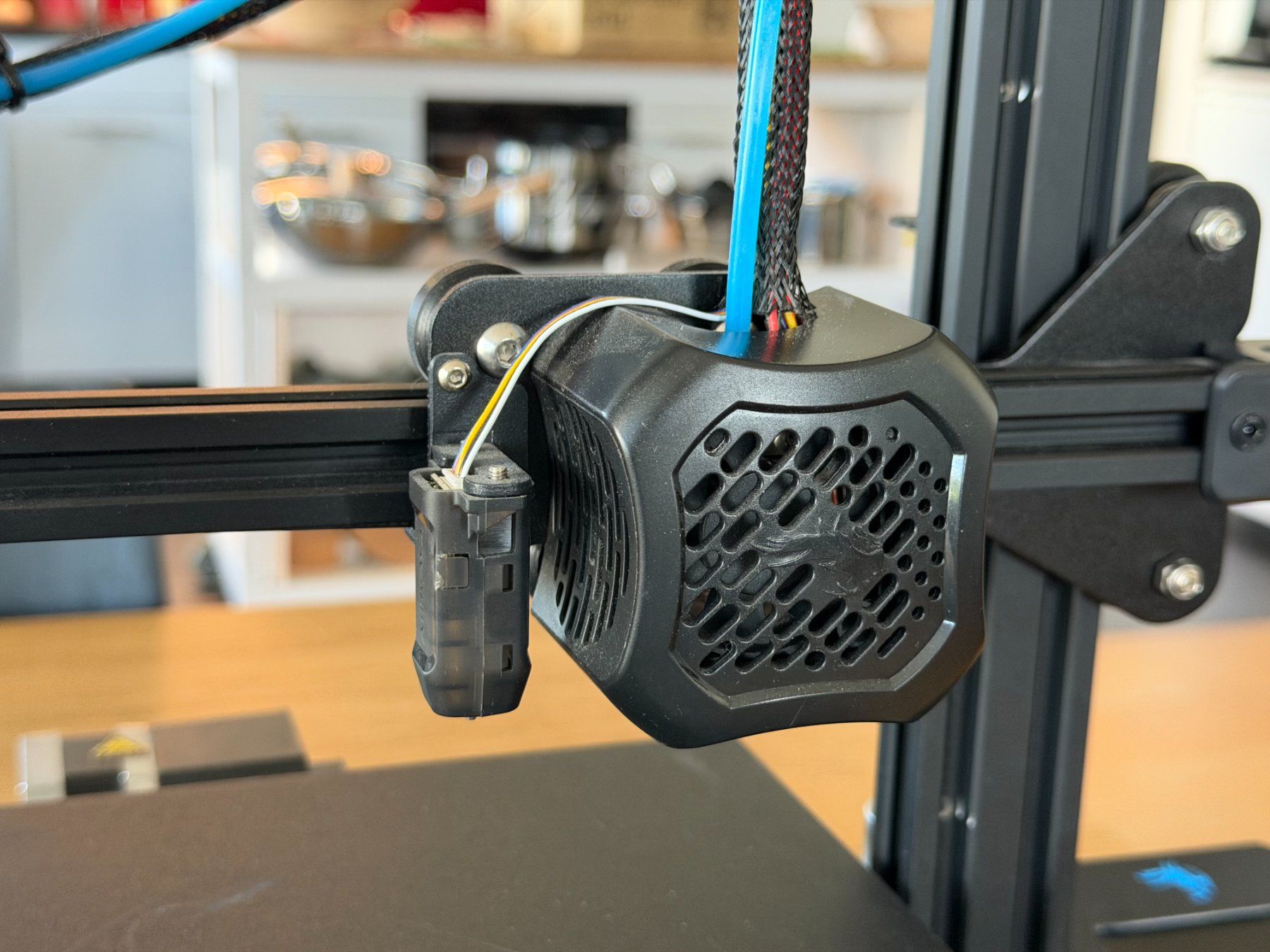 Creality Stampanti 3D: Creality Ender 3 V2 inkl. CR Touch & Upgrades – Usato da Winterthur venduto da superbadhero 1