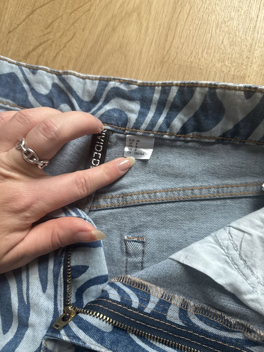 H&M Jeans: Stylish festival shorts – Gebraucht aus Fribourg von ksu_65bh 2