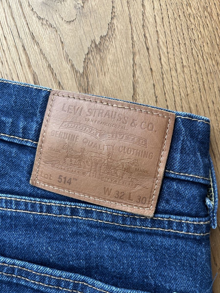 Levi's Jeans: Levi’s Jeans 514, Grösse 32 – Usato da Bern venduto da rakuten73 2