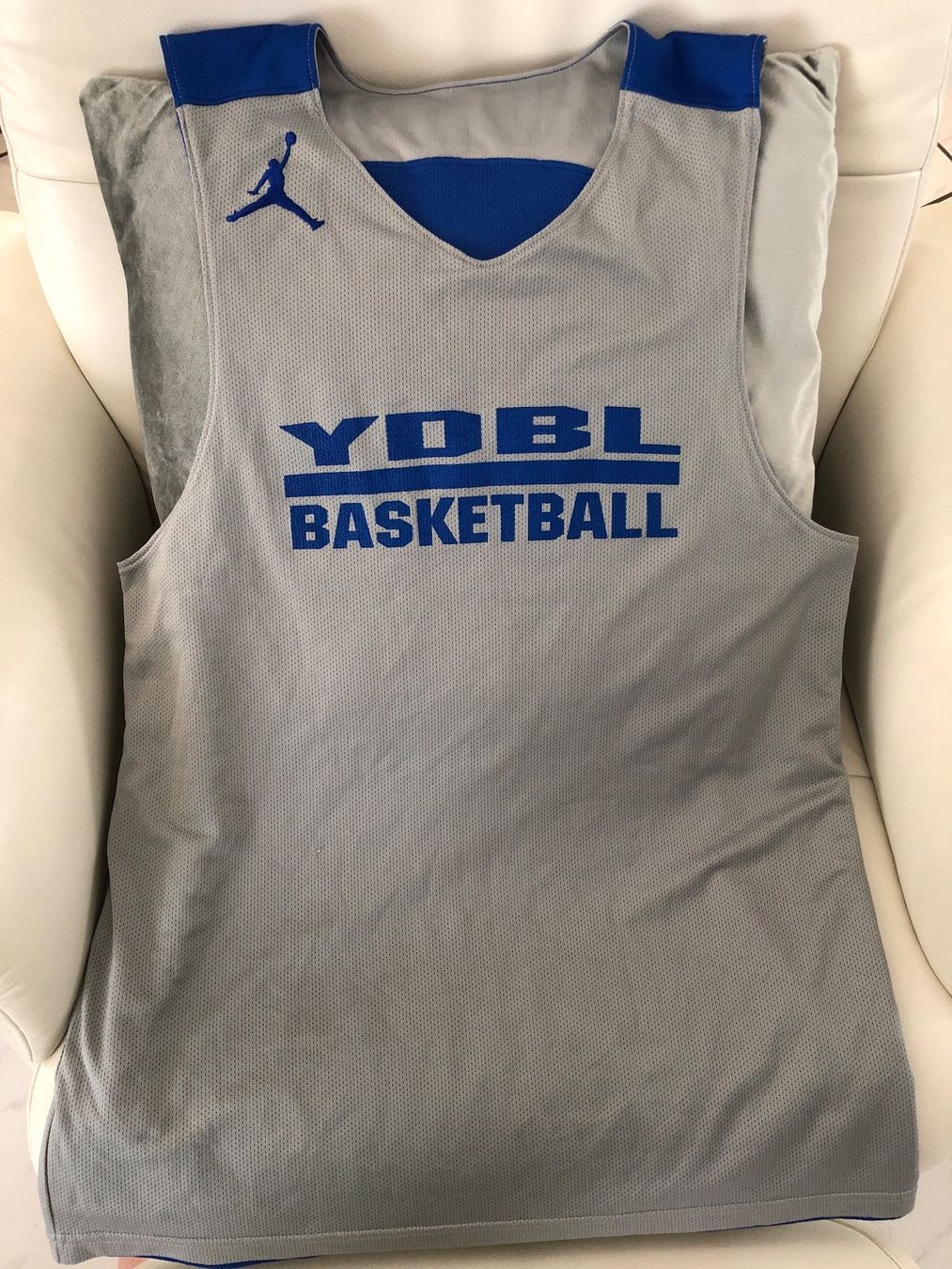 Leibchen & Hosen: Basketball-Tricot YDBL Nr.21 – Gebraucht aus Bettwiesen von cofrarium 2