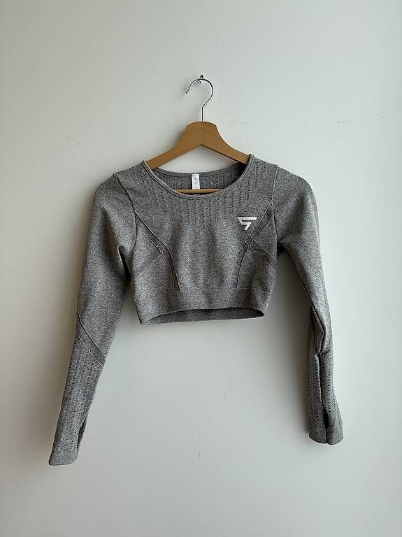 Tops: Squatproof Crop Top langarm Gr. S hellgrau – D'occasion à Schaffhausen par Miorajah