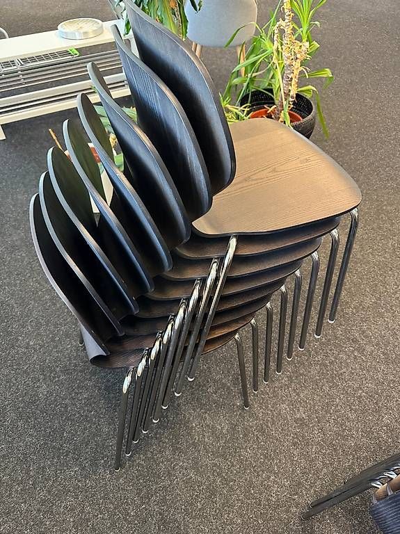 Stühle: Sigtrygg Stühle 8er-Set – Gebraucht aus Dietlikon von off_w878