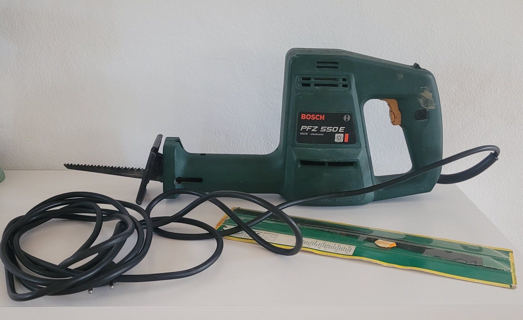 Bosch Sägen: BOSCH PFZ 550 E - electronic - Elektro-Fuchsschwanz – Gebraucht aus Safnern von spykie2