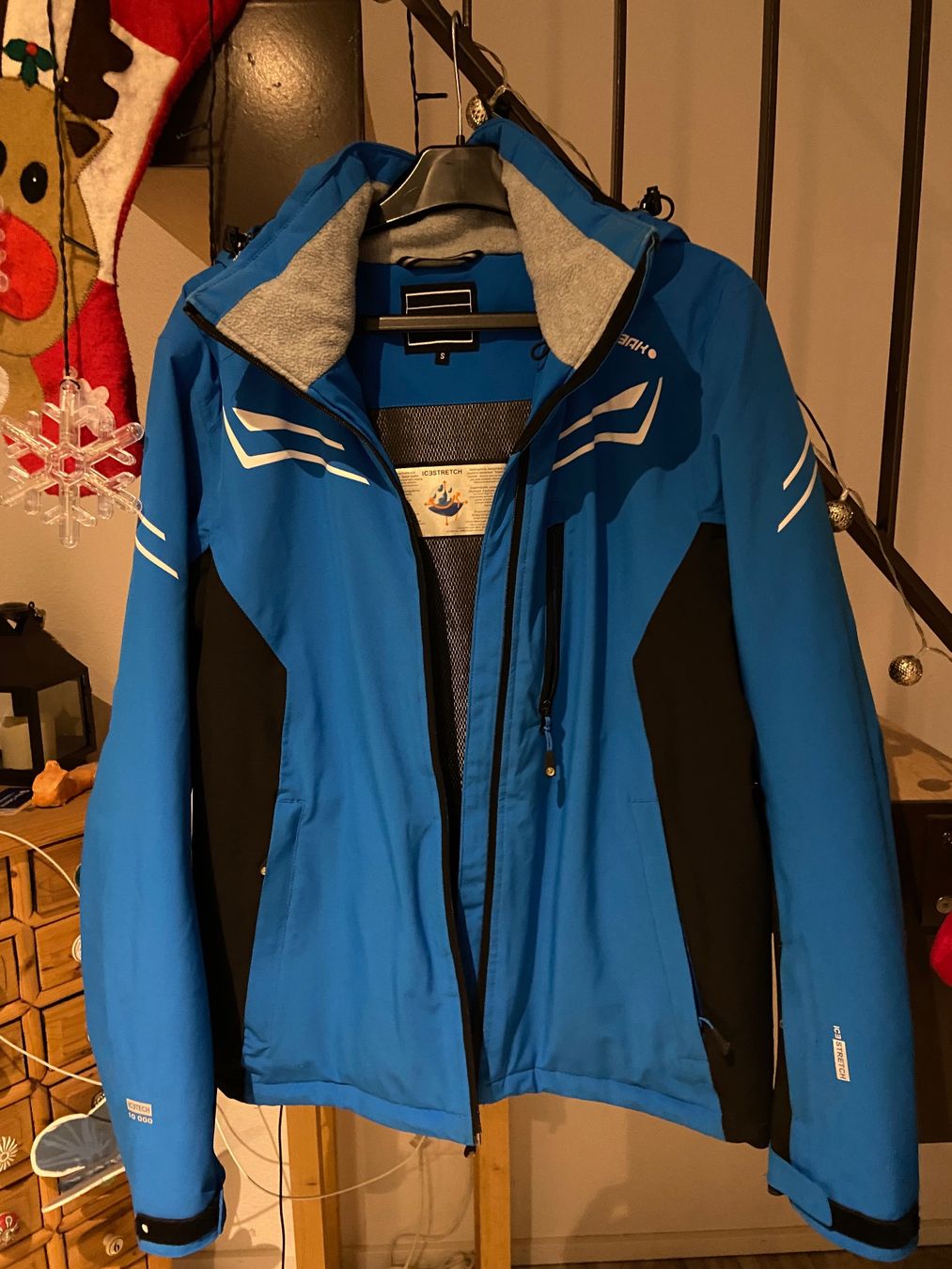 Icepeak Giacche: Icepeak Winterjacke Gr. S – Usato da Sursee venduto da Kaloo01