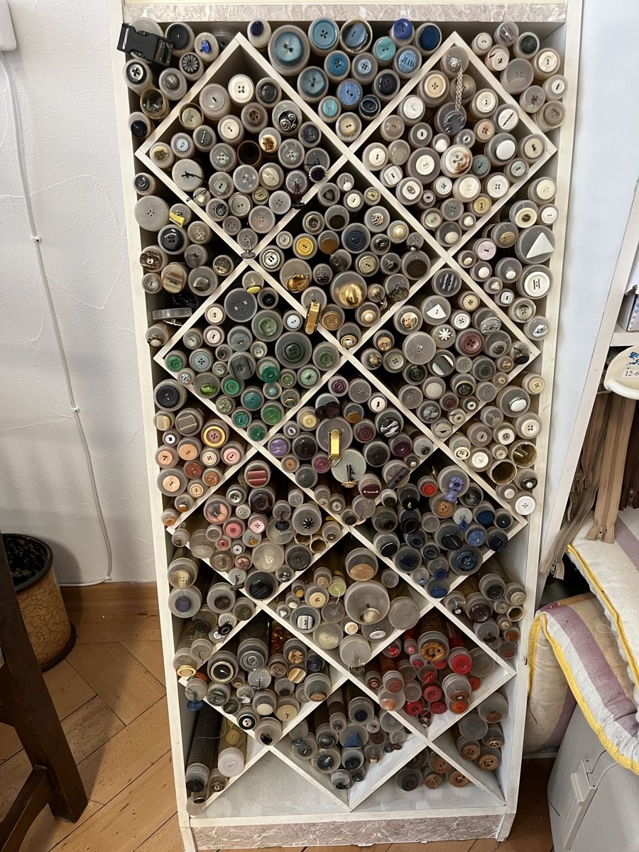 Bottoni: Knopfotheke – Nuovo e nell'imballaggio originale da Wettingen venduto da PriskaZ05 3