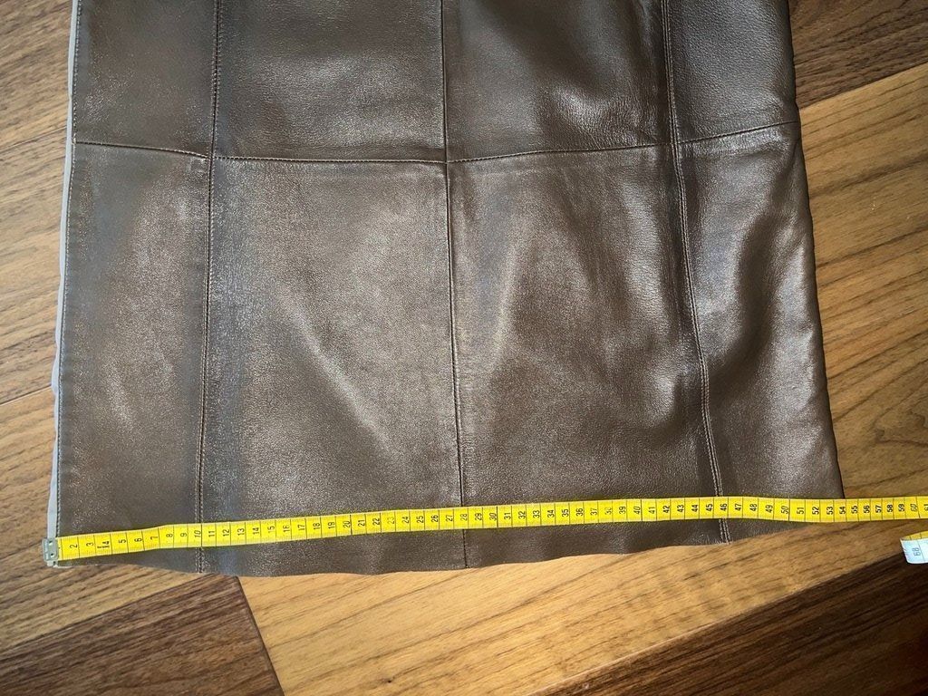 Max Mara Vestiti: Robe Max Mara en cuir - FR38 – Usato da St-Sulpice VD venduto da juhdu 7