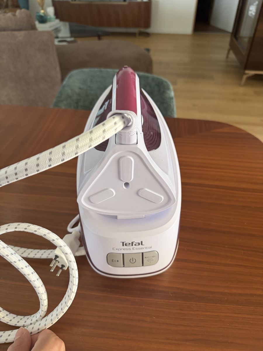 Alle Maschinen: Tefal Express Essential Steam Generator Iron excellent condi – Gebraucht aus Wetzikon ZH von Vatani 5