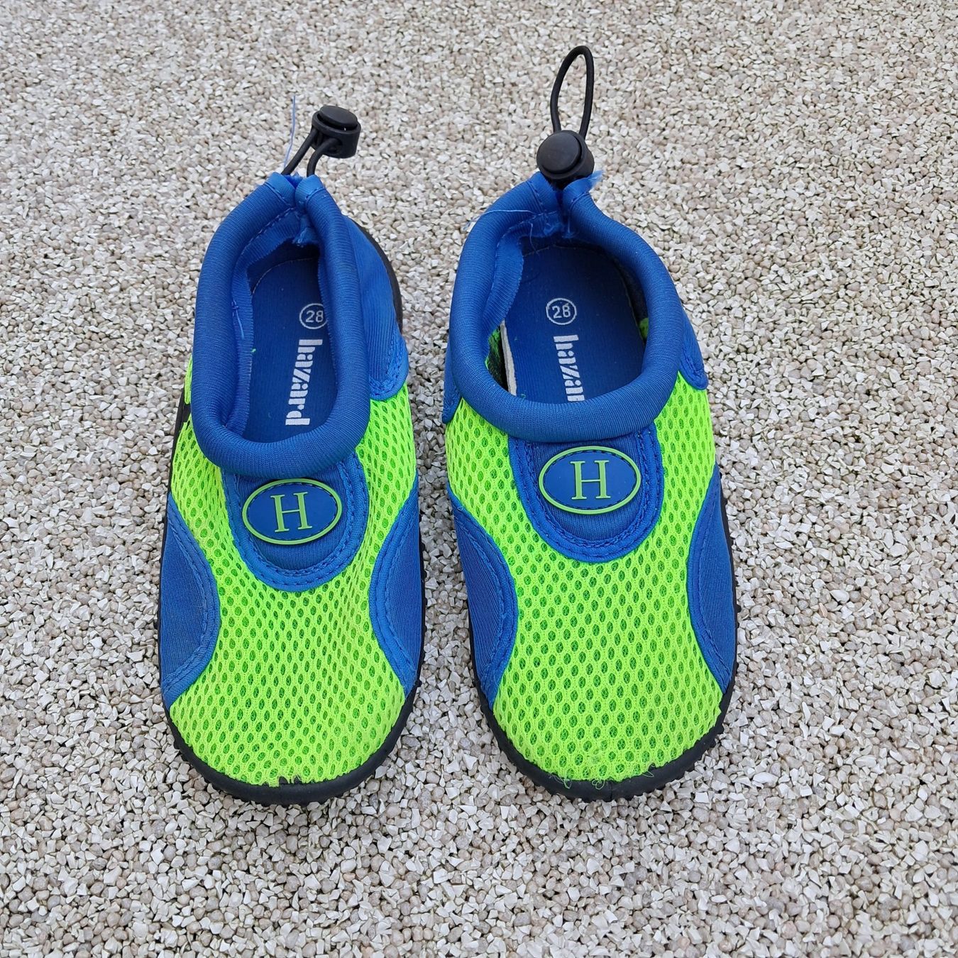 Scarpe per ragazzi: Kinder Wasserschuh Gr 28 – Usato da Meilen venduto da Vaurien15
