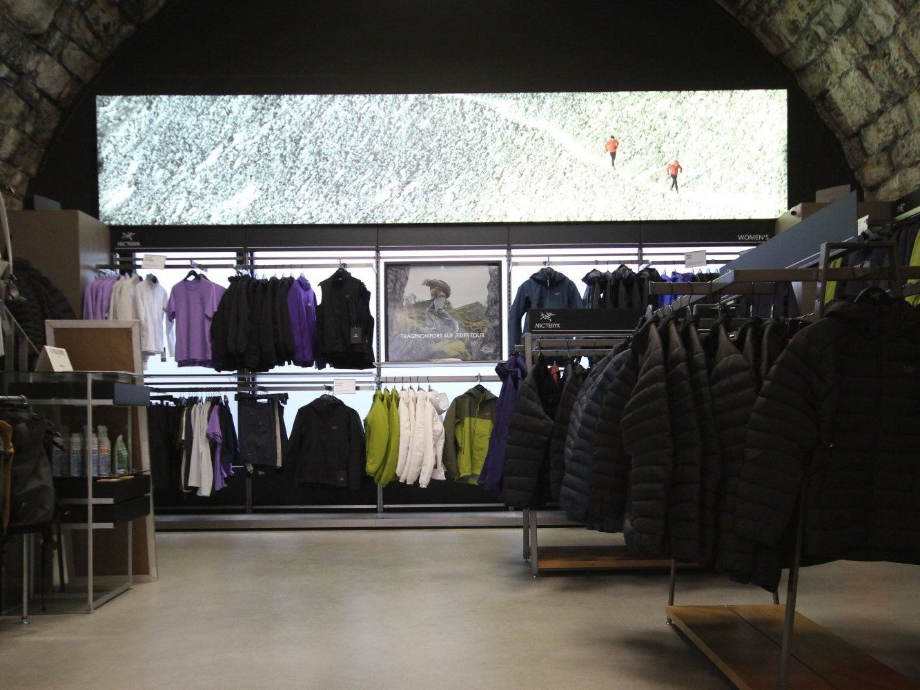 Posters & Illustrations: original Arcteryx Werbebanner – D'occasion à Winterthur par Panam1